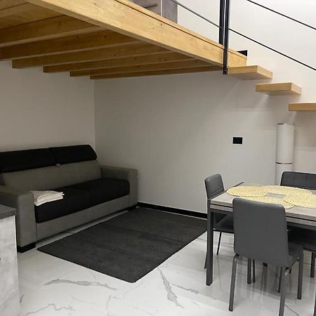 Casa Fiore Apartment เนเปิลส์ ภายนอก รูปภาพ