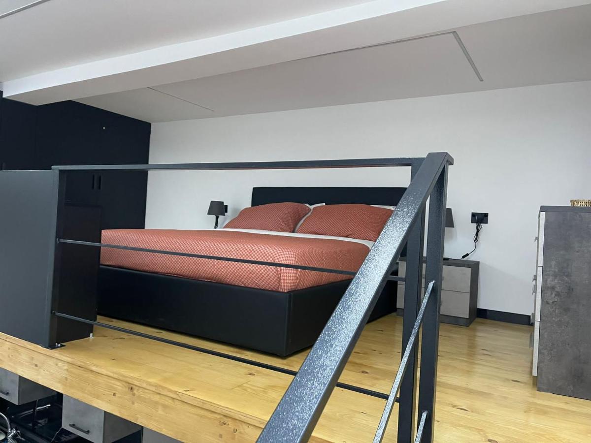 Casa Fiore Apartment เนเปิลส์ ภายนอก รูปภาพ